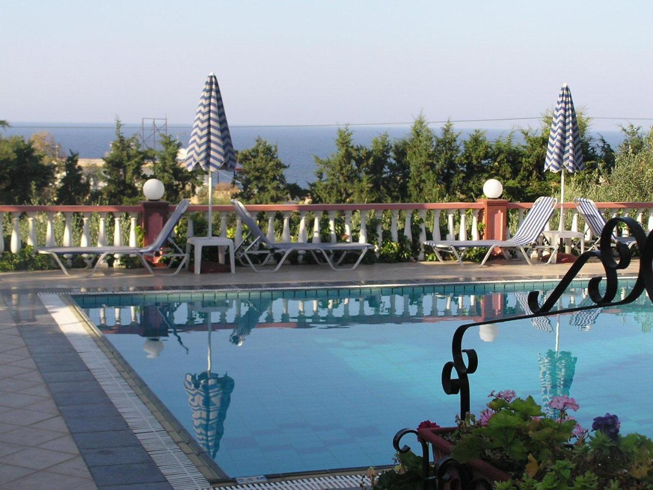 Knossos Aparthotel Panormos  ภายนอก รูปภาพ