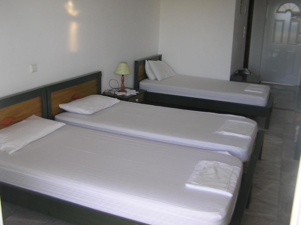 Knossos Aparthotel Panormos  ภายนอก รูปภาพ