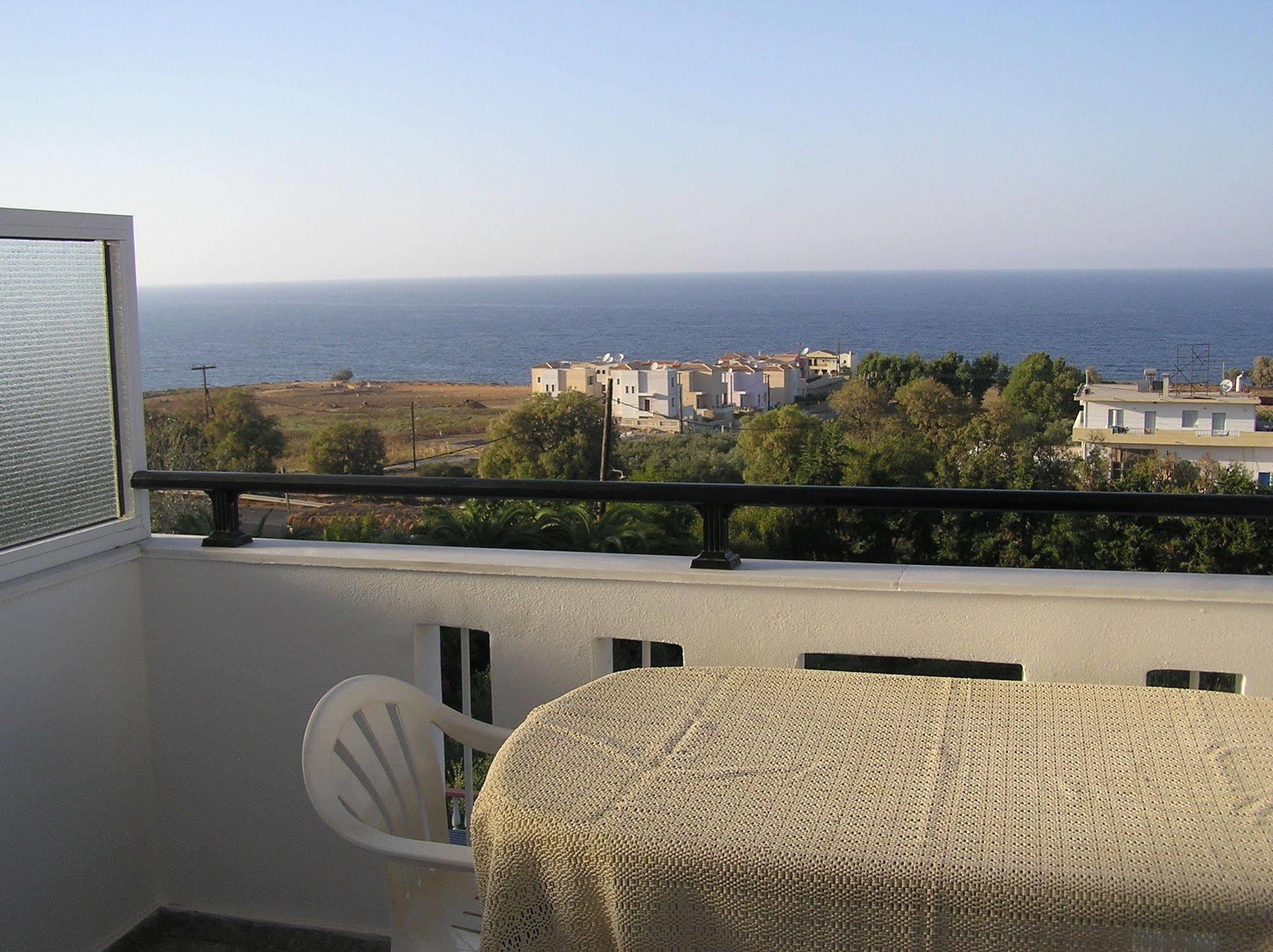 Knossos Aparthotel Panormos  ภายนอก รูปภาพ