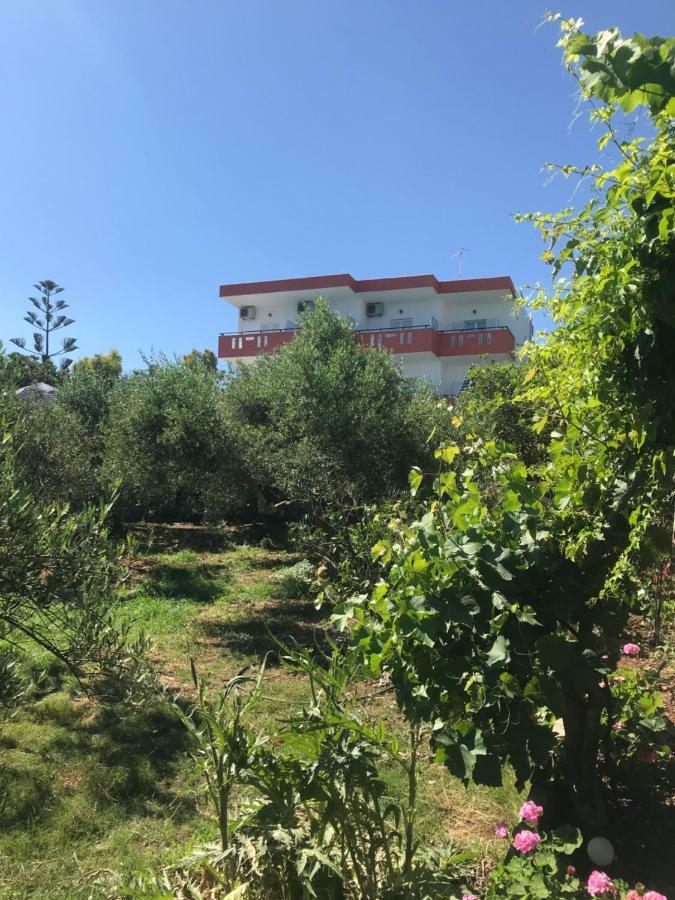 Knossos Aparthotel Panormos  ภายนอก รูปภาพ
